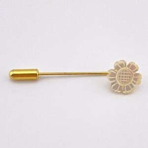 Vintage Flower Stick Pin Gold Tone